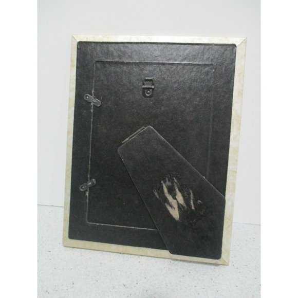 *Burnes of Boston Gray Distressed Carved Design 5"x 7" Table Top Photo Frame - Picture 7 of 7